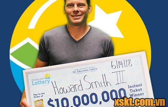 Anh Smith tươi cười nhận giải thưởng 10 triệu USD