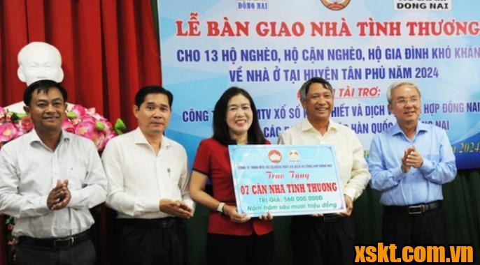 Công ty XSKT Đồng Nai bàn giao 7 căn nhà tình thương cho hộ nghèo