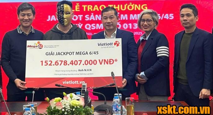 Chủ nhân giải Jackpot 152 tỷ của XS Mega giấu con việc trúng số