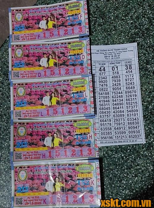 Hình ảnh 5 vé số trúng giải độc đắc 10 tỷ của XSKT Đồng Tháp