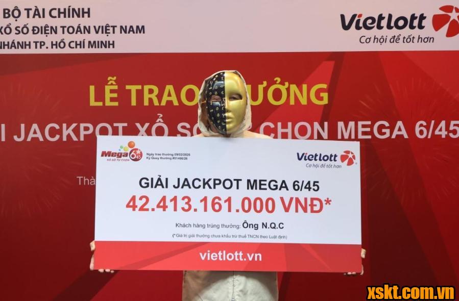 Ông C nhận thưởng hơn 42 tỷ đồng của Vietlott