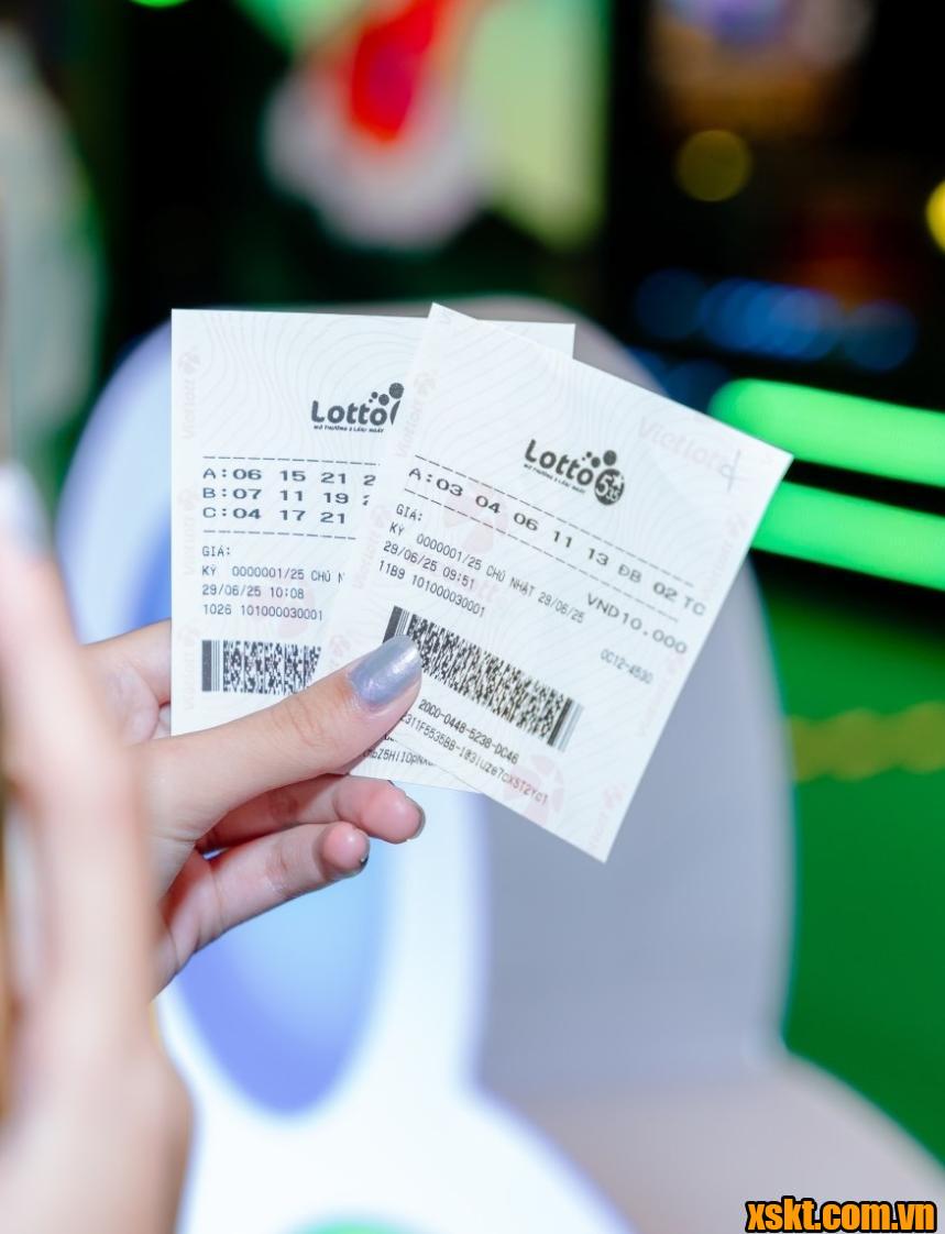 Khách hàng may mắn trúng 600 triệu đồng xổ số điện toán Lotto 5 số ngày 7/3
