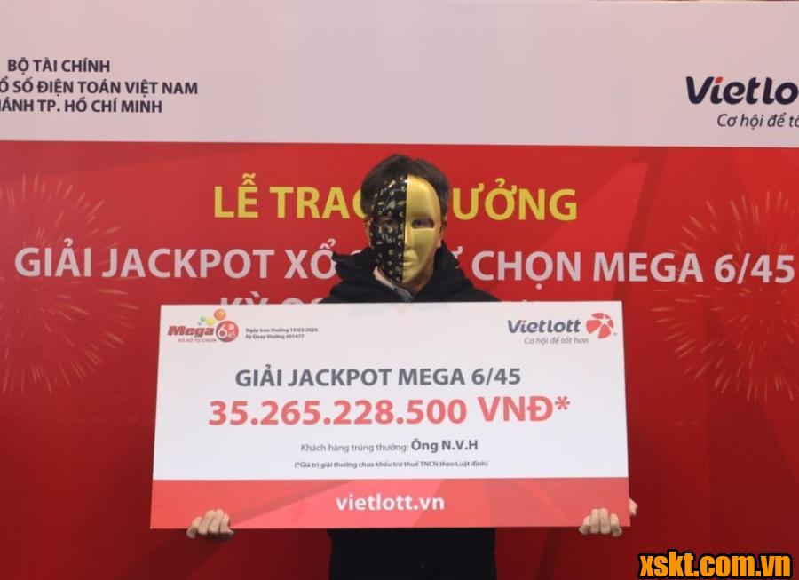 Ông H nhận thưởng hơn 35 tỷ đồng của Vietlott